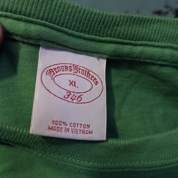 SOLD Mens long sleeve shirt - Picture 2 of 2